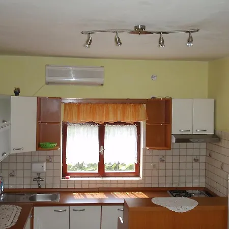 Apartamento Ariana *